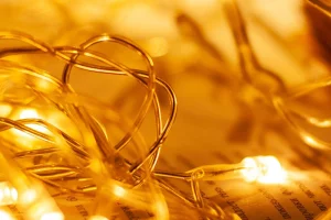 fairy-lights-6611595_1920